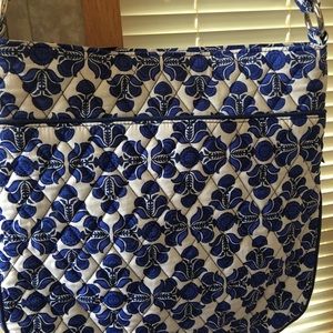 Vera Bradley, triple zipper, shoulder or Crossbody